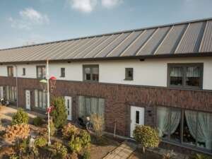 Sandwichpanelen voor je dak: isolatie en afwerking in één